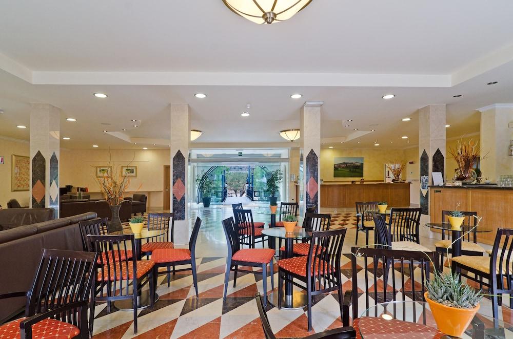 Castellaro Golf Resort Bagian luar foto
